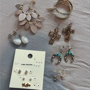 Gold and Silver Women's Jewelry Lot!
